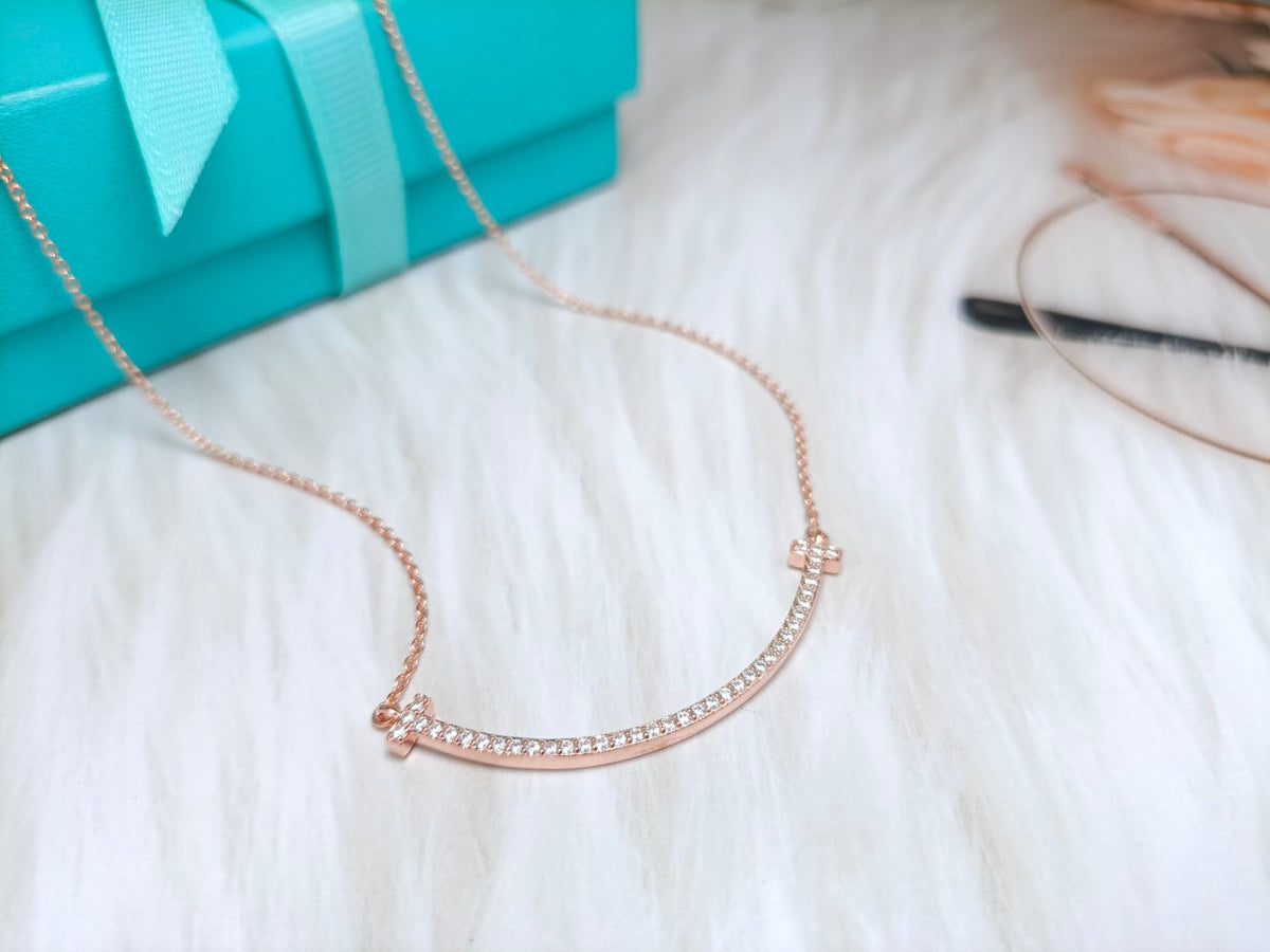 [Resenara Jewelry]BIG SMILE PEDANT DIAMOND NECKLACE