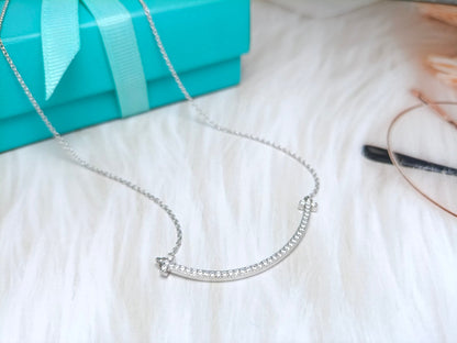 [Resenara Jewelry]BIG SMILE PEDANT DIAMOND NECKLACE