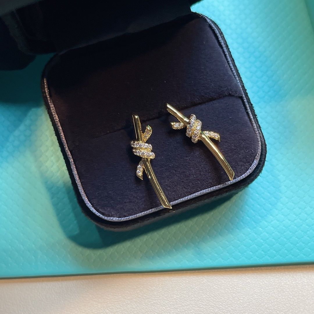 [Resenara Jewelry]KNOT EARRINGS GOLD DIAMOND