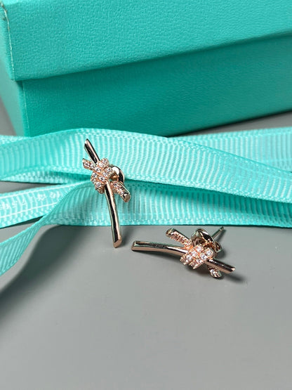 [Resenara Jewelry]KNOT EARRINGS PINK GOLD DIAMOND