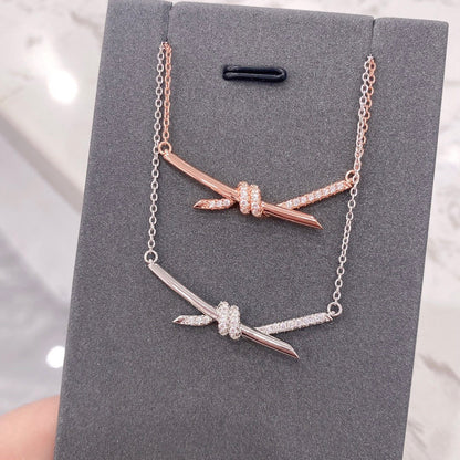 [Resenara Jewelry]KNOT NECKLACE DIAMONDS