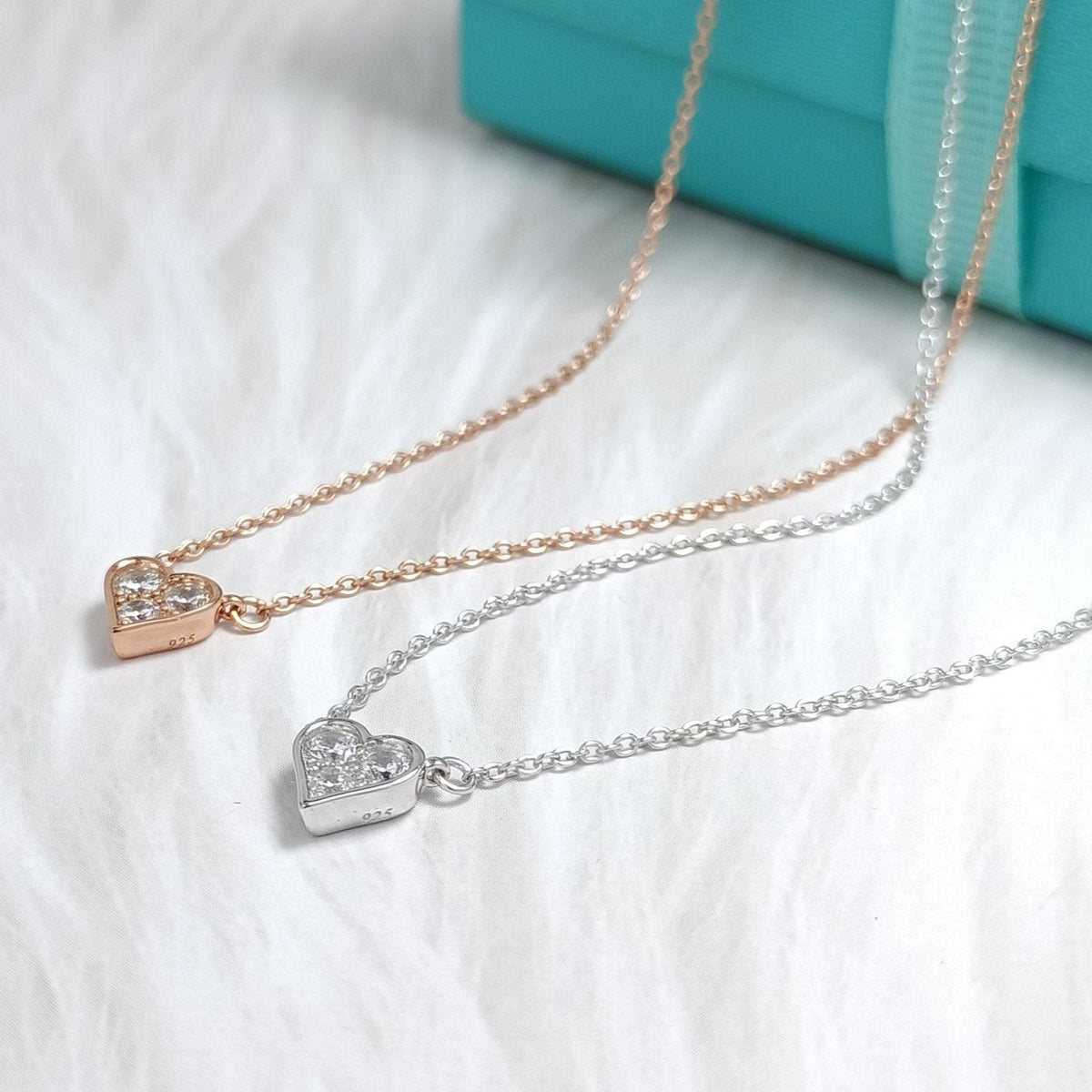 [Resenara Jewelry]HEART 3 DIAMONDS PEDANT NECKLACE