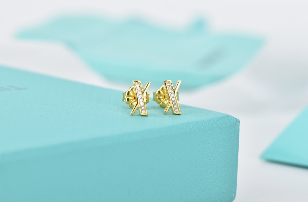[Resenara Jewelry]ATLAS DIAMOND STUD EARRINGS