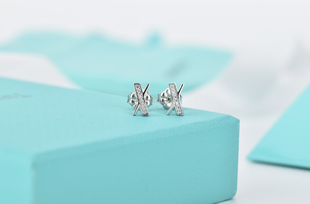 [Resenara Jewelry]ATLAS DIAMOND STUD EARRINGS