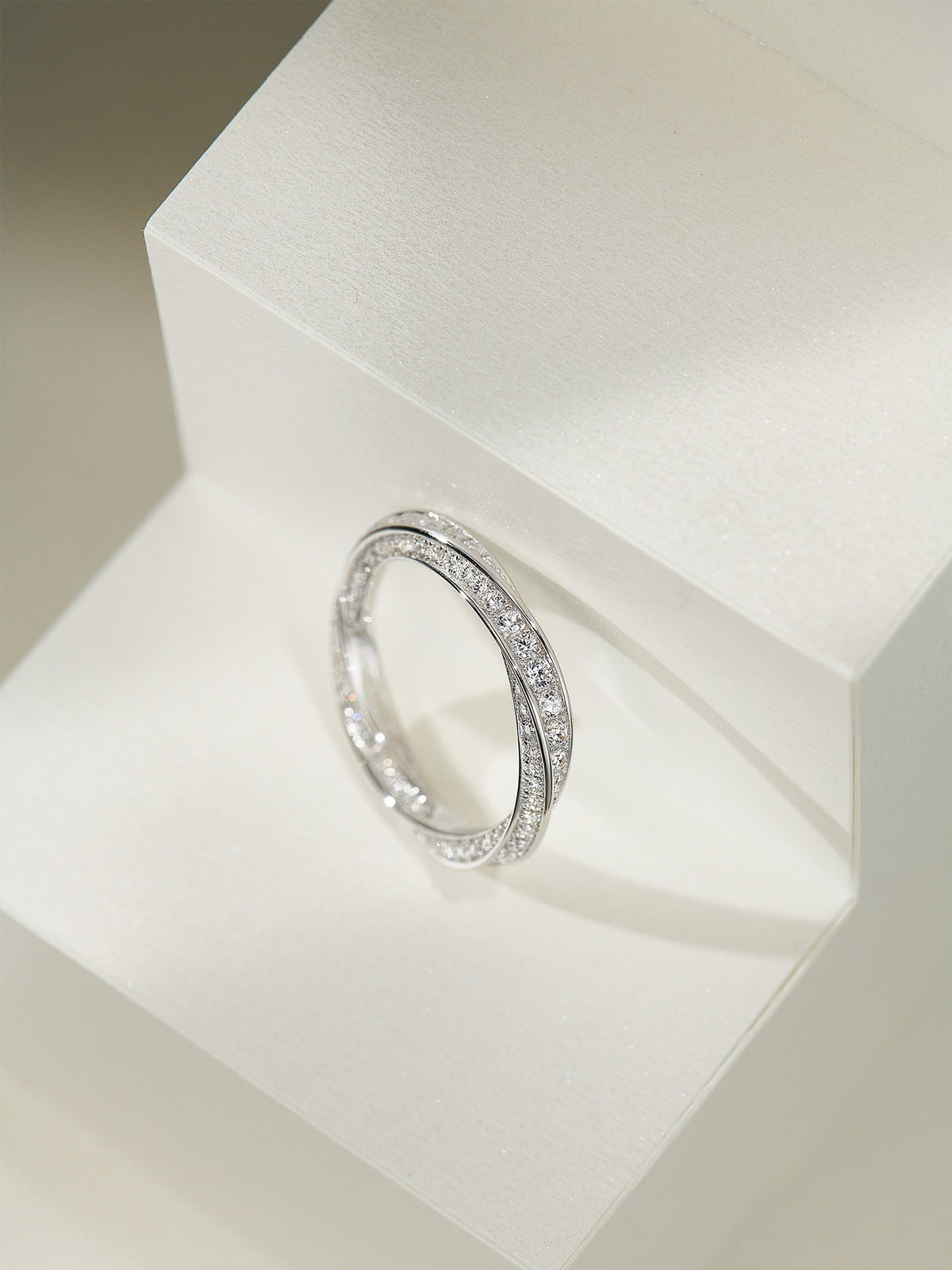 [Resenara Jewelry]SPIRAL DIAMOND RING