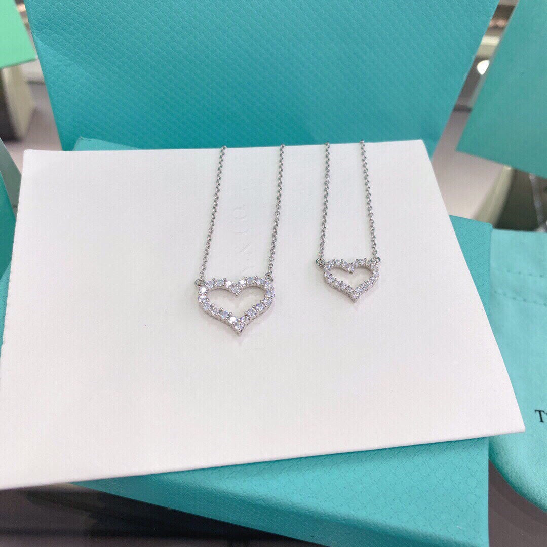 [Resenara Jewelry]HEART-SHAPED DIAMOND NECKLACE