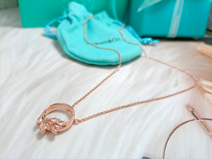 [Resenara Jewelry]DIAMOND VINE CIRCLE PENDANT PLATINUM NECKLACE