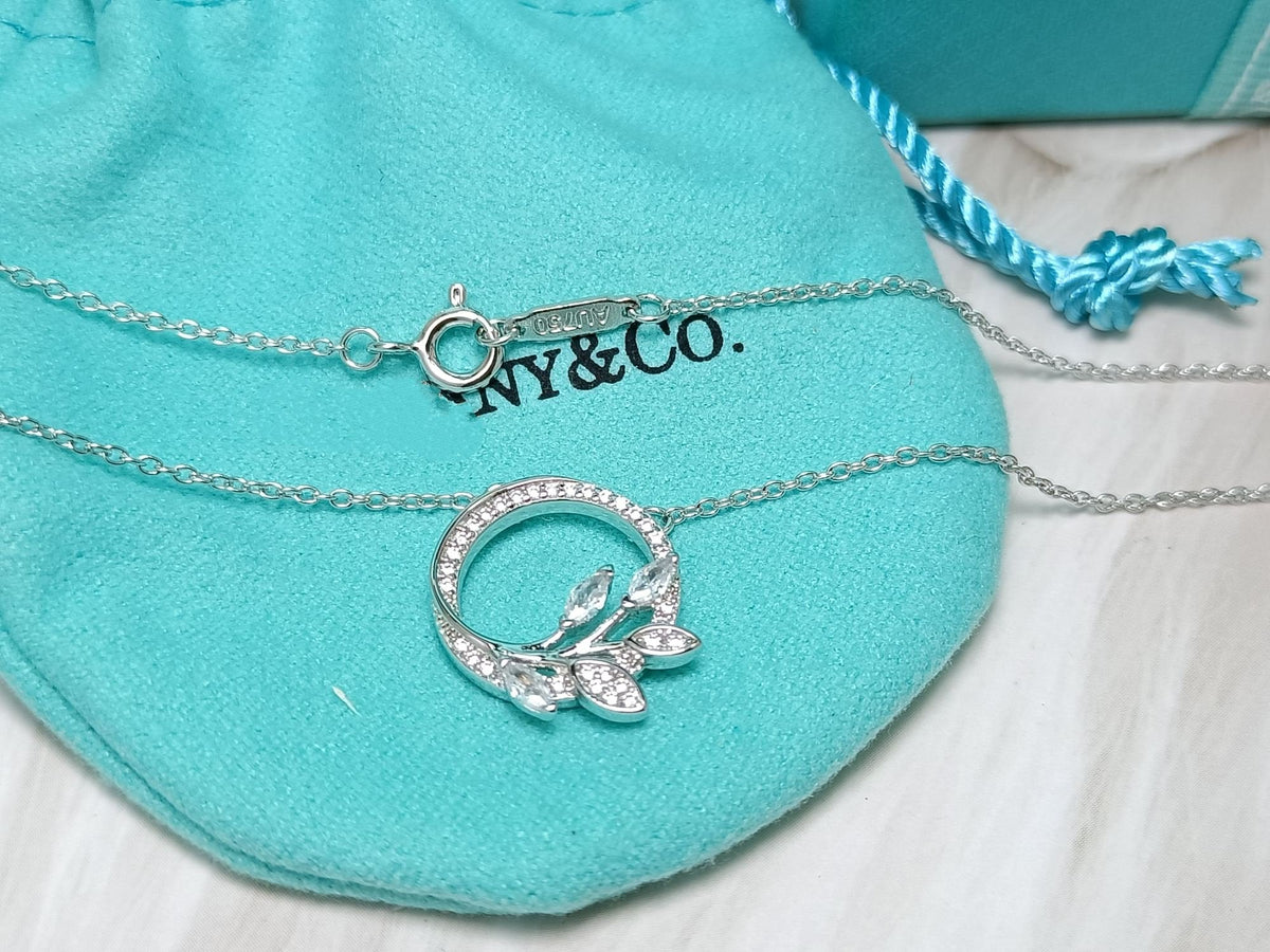[Resenara Jewelry]DIAMOND VINE CIRCLE PENDANT PLATINUM NECKLACE