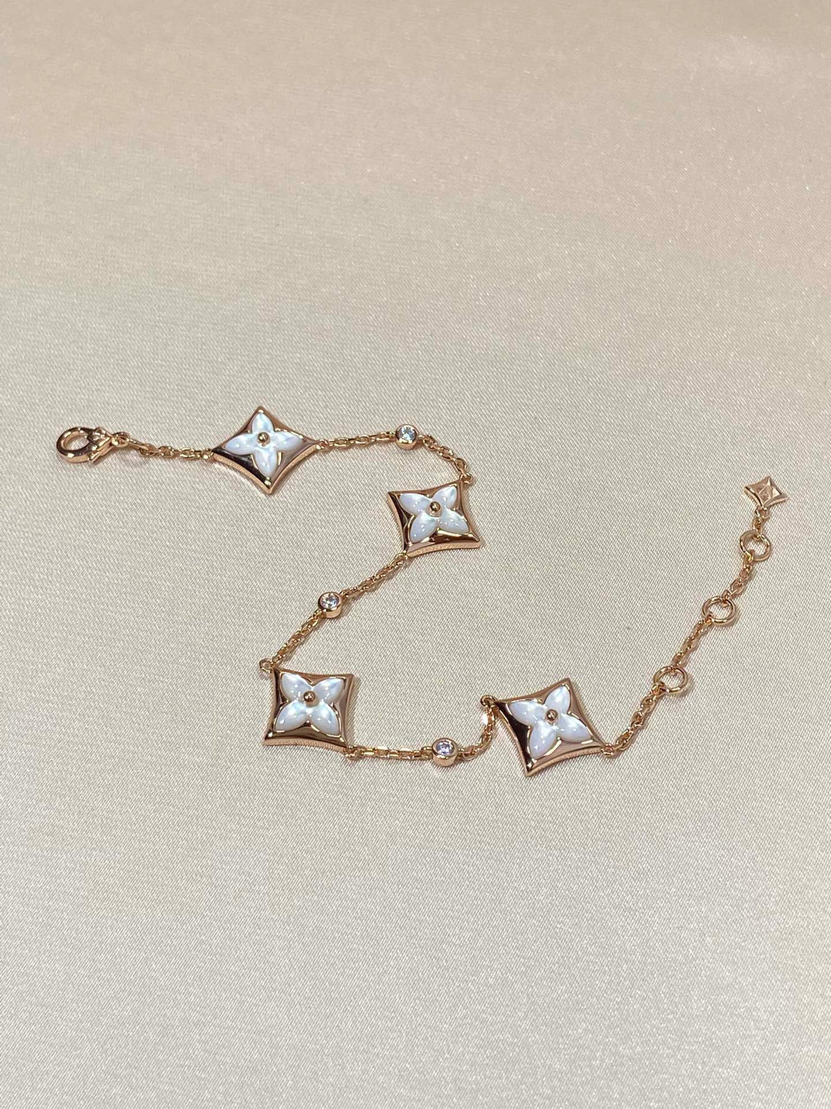 [Renovia Jewelry]STAR 4 MOTIF MOP DIAMOND PINK GOLD BRACELET
