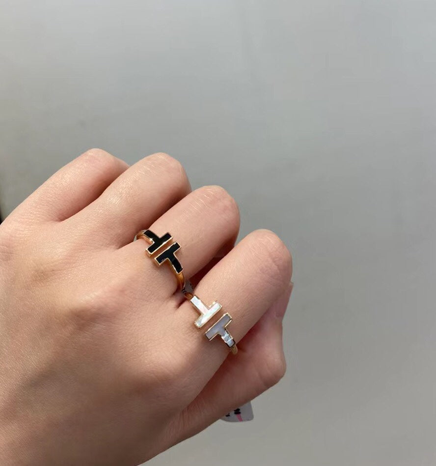 [Resenara Jewelry]T SMALL ONYX PINK GOLD RING