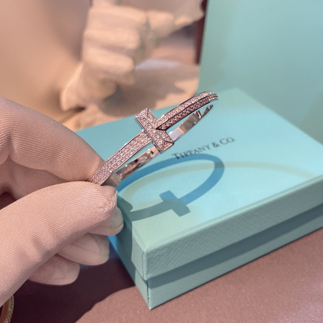 [Resenara Jewelry]T1 WIDE HINGED BANGLE DIAMOND PAVED BRACELET