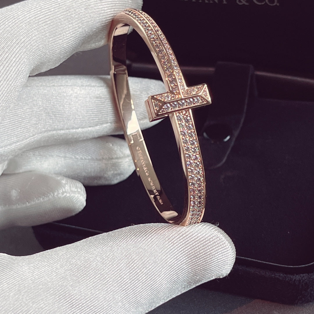 [Resenara Jewelry]T1 WIDE HINGED BANGLE DIAMOND PAVED BRACELET