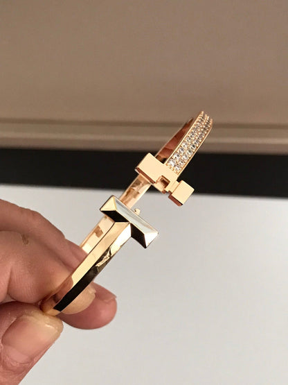 [Resenara Jewelry]T1 WIDE DIAMOND HINGED BANGLE PINK GOLD