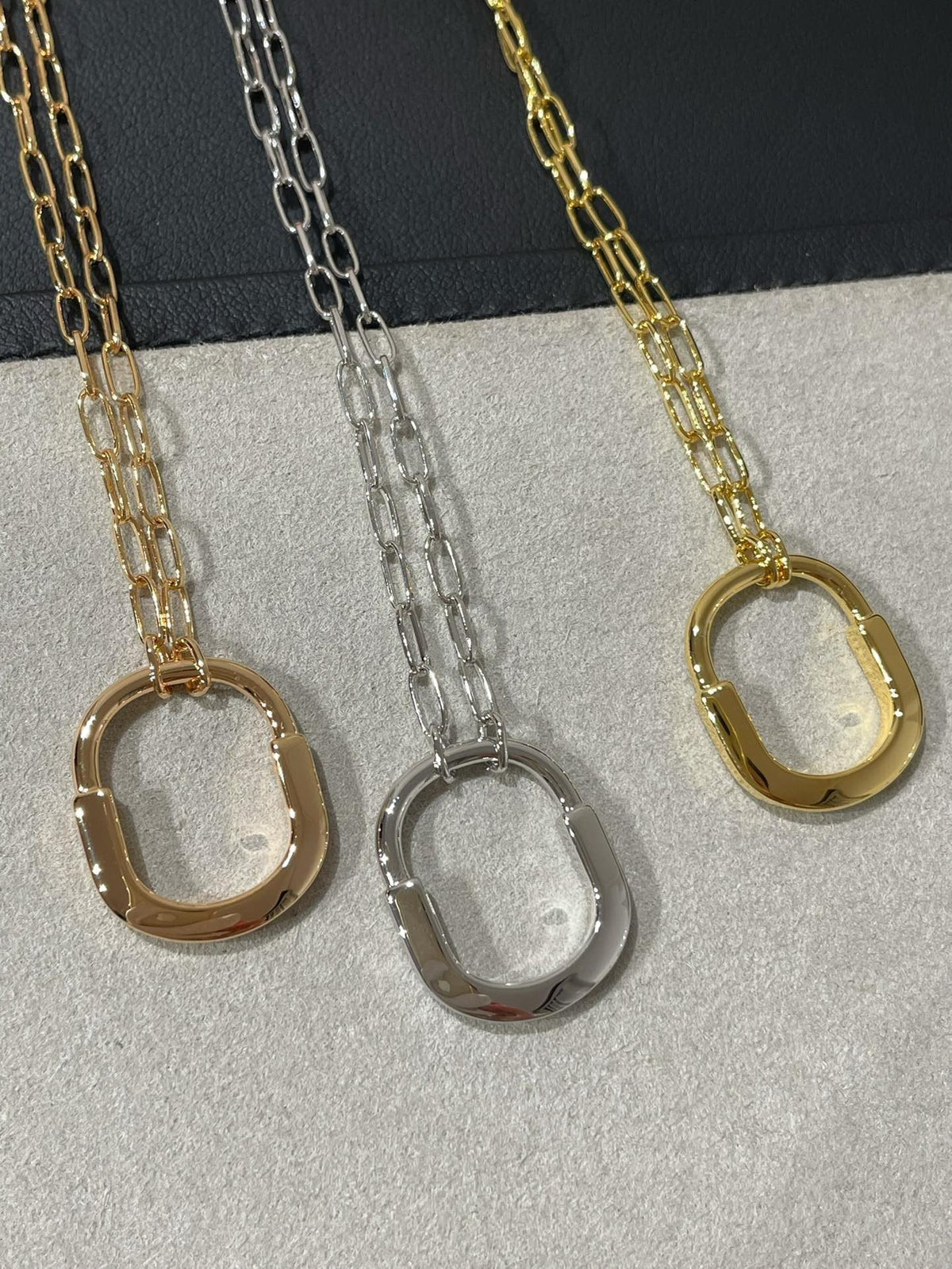[Resenara Jewelry]LOCK MEDIUM PENDANT DIAMOND NECKLACE