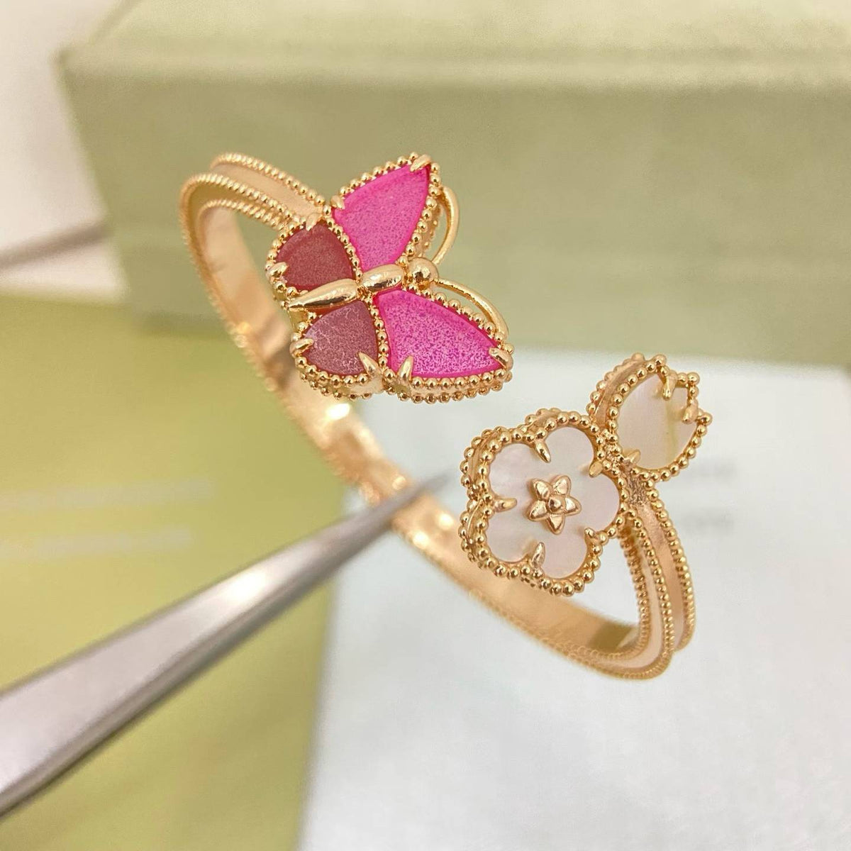[Renovia Jewelry]ローズクォーツ 3-in-1 バタフライ ブレスレット