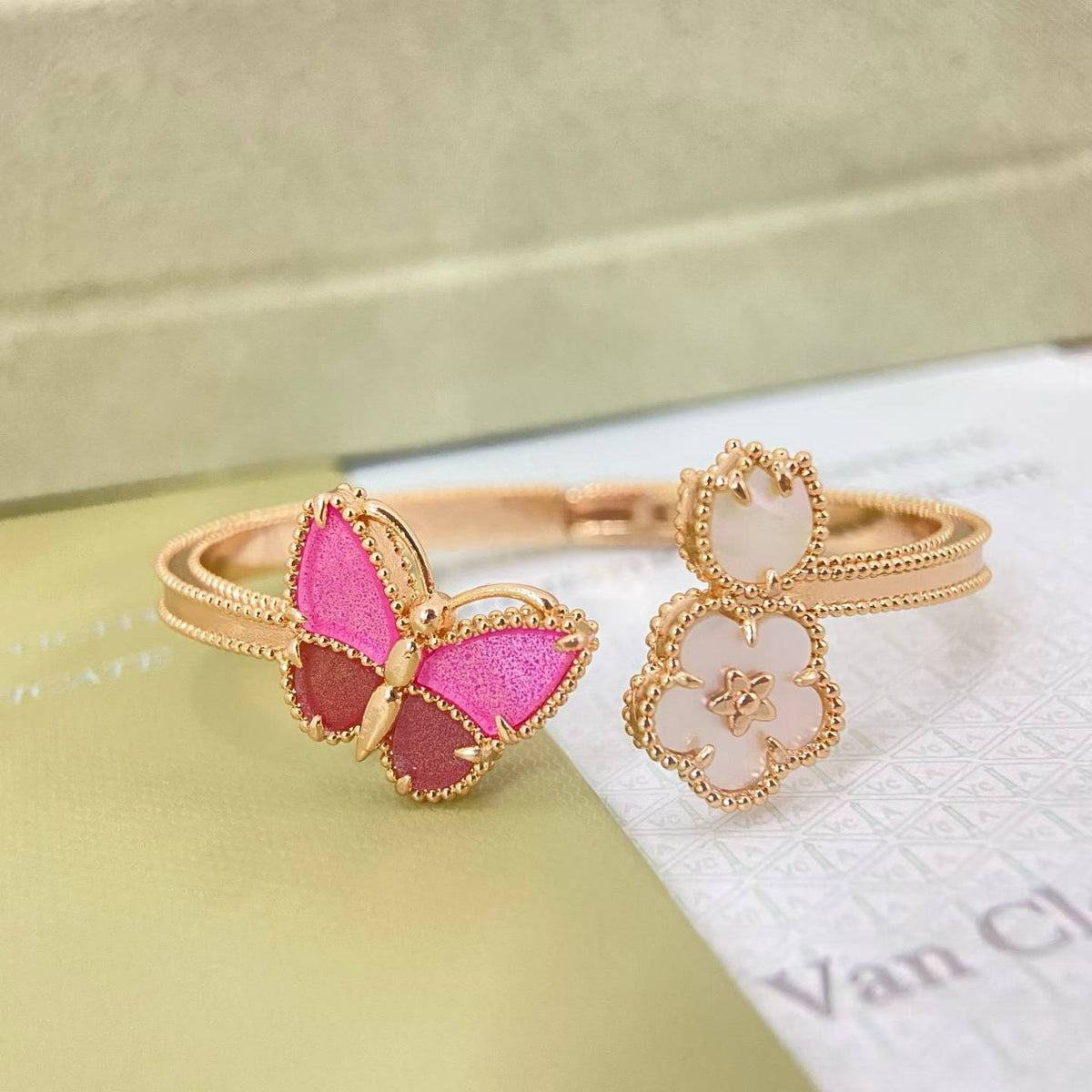 [Renovia Jewelry]ローズクォーツ 3-in-1 バタフライ ブレスレット