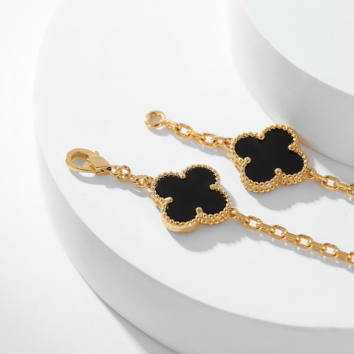 [Renovia Jewelry]CLOVER 10 MOTIFS ONYX NECKLACE