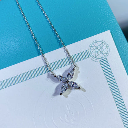 [Resenara Jewelry]PLATINUM AND DIAMOND VICTORIA PENDANT NECKLACE