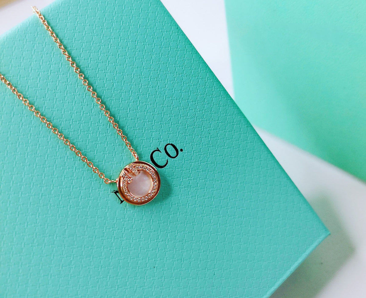 [Resenara Jewelry]DIAMOND AND MOTHER PEARL CIRCLE NECKLACE PENDANT