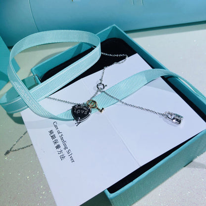 [Resenara Jewelry]LOVE HEART TAG KEY NECKLACE
