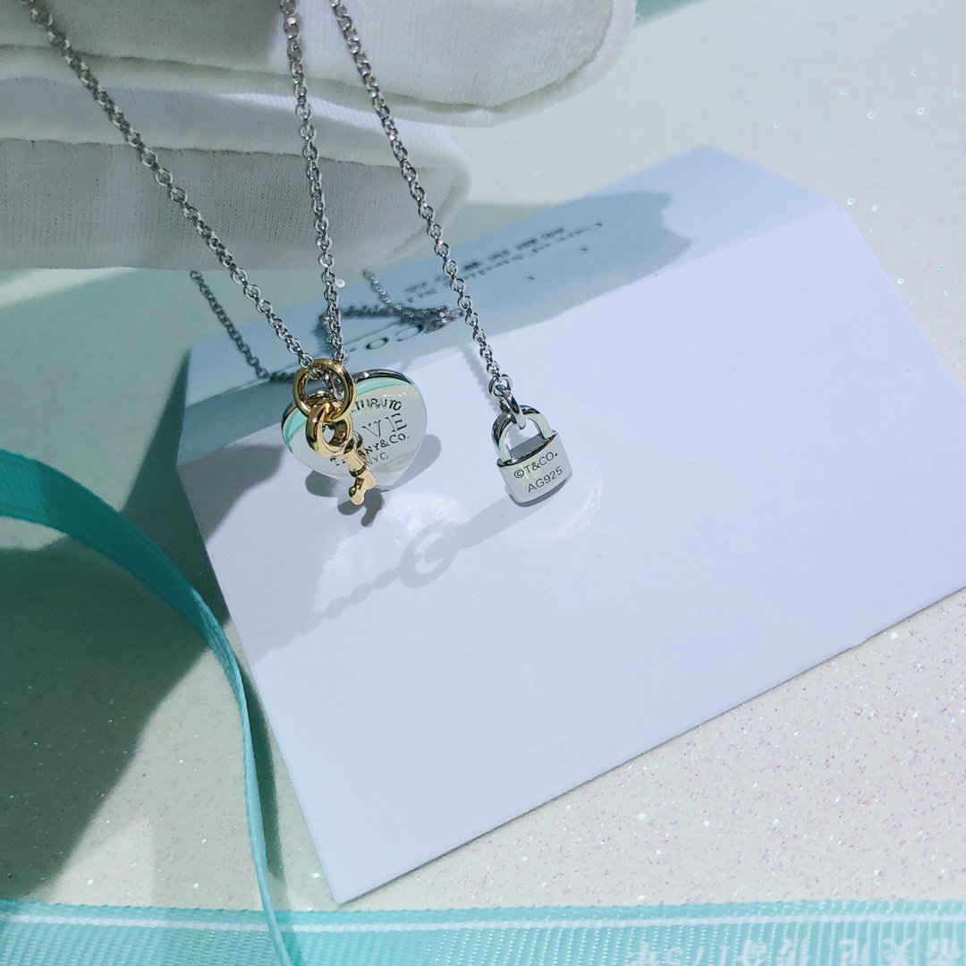 [Resenara Jewelry]LOVE HEART TAG KEY NECKLACE