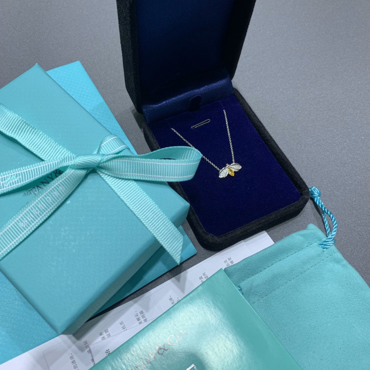 [Resenara Jewelry]PAPER FLOWERS YELLOW DIAMOND FIREFLY PENDANT