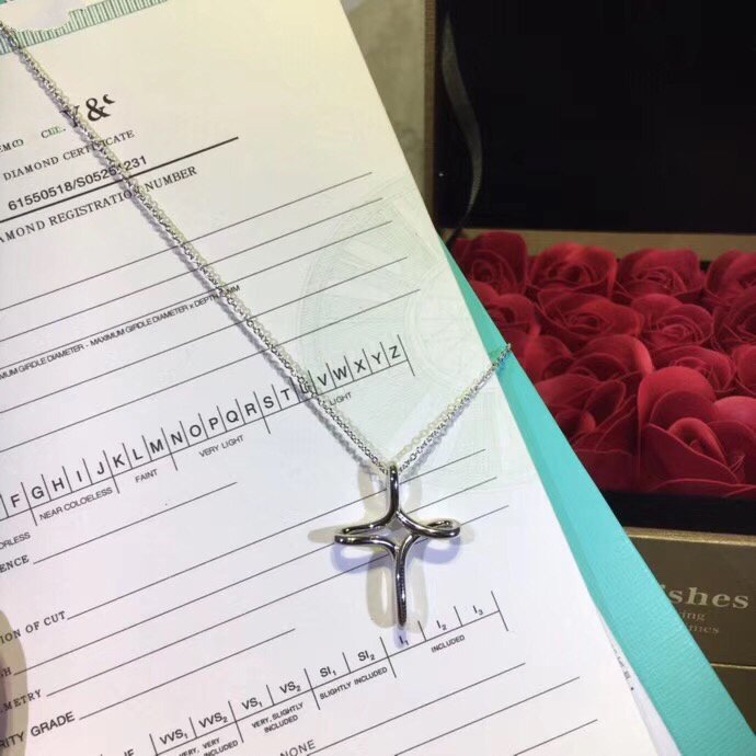 [Resenara Jewelry]CROSS NECKLACE STERLING SILVER MATERIAL