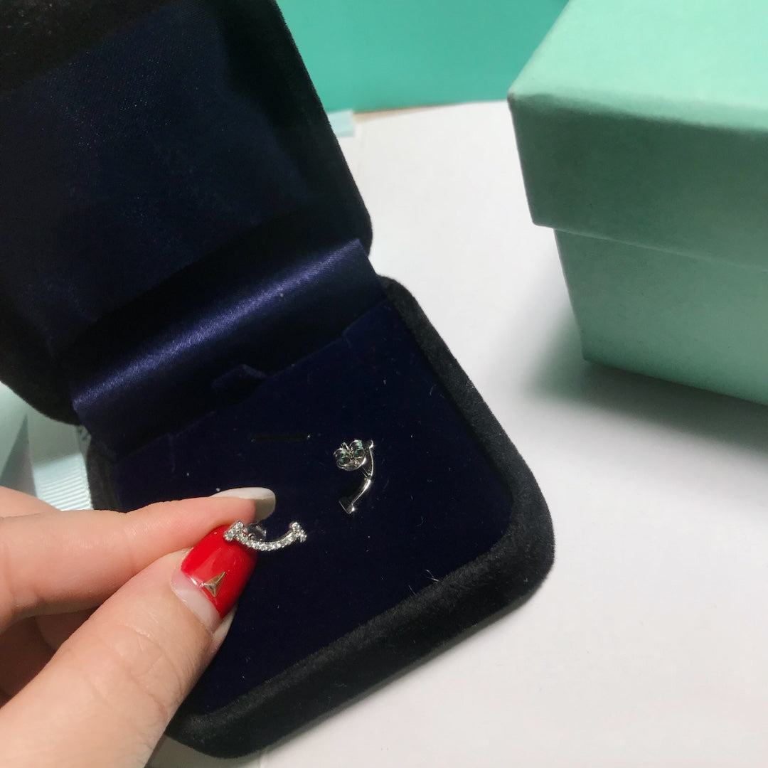 [Resenara Jewelry]SMILE DIAMOND EARRINGS